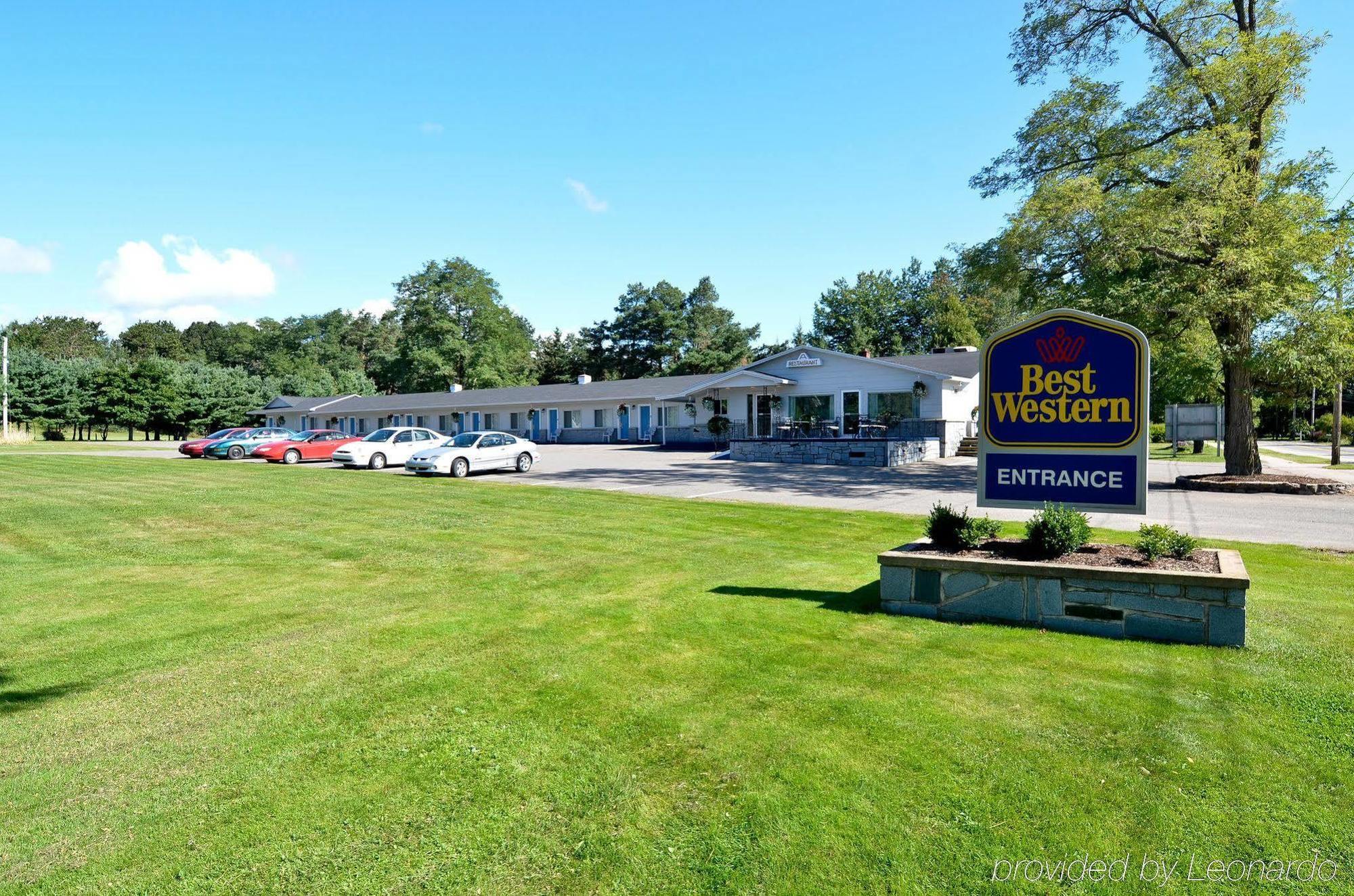 Aurora Inn Kingston Exterior foto
