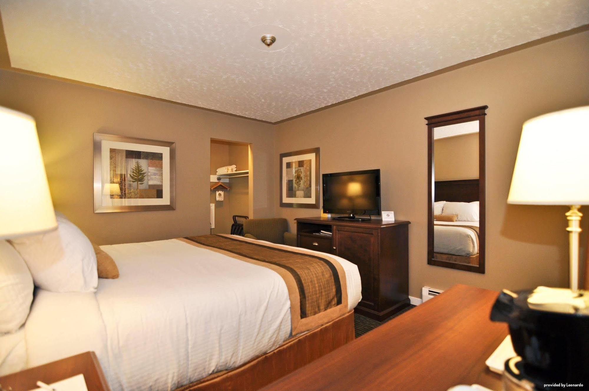 Aurora Inn Kingston Quarto foto