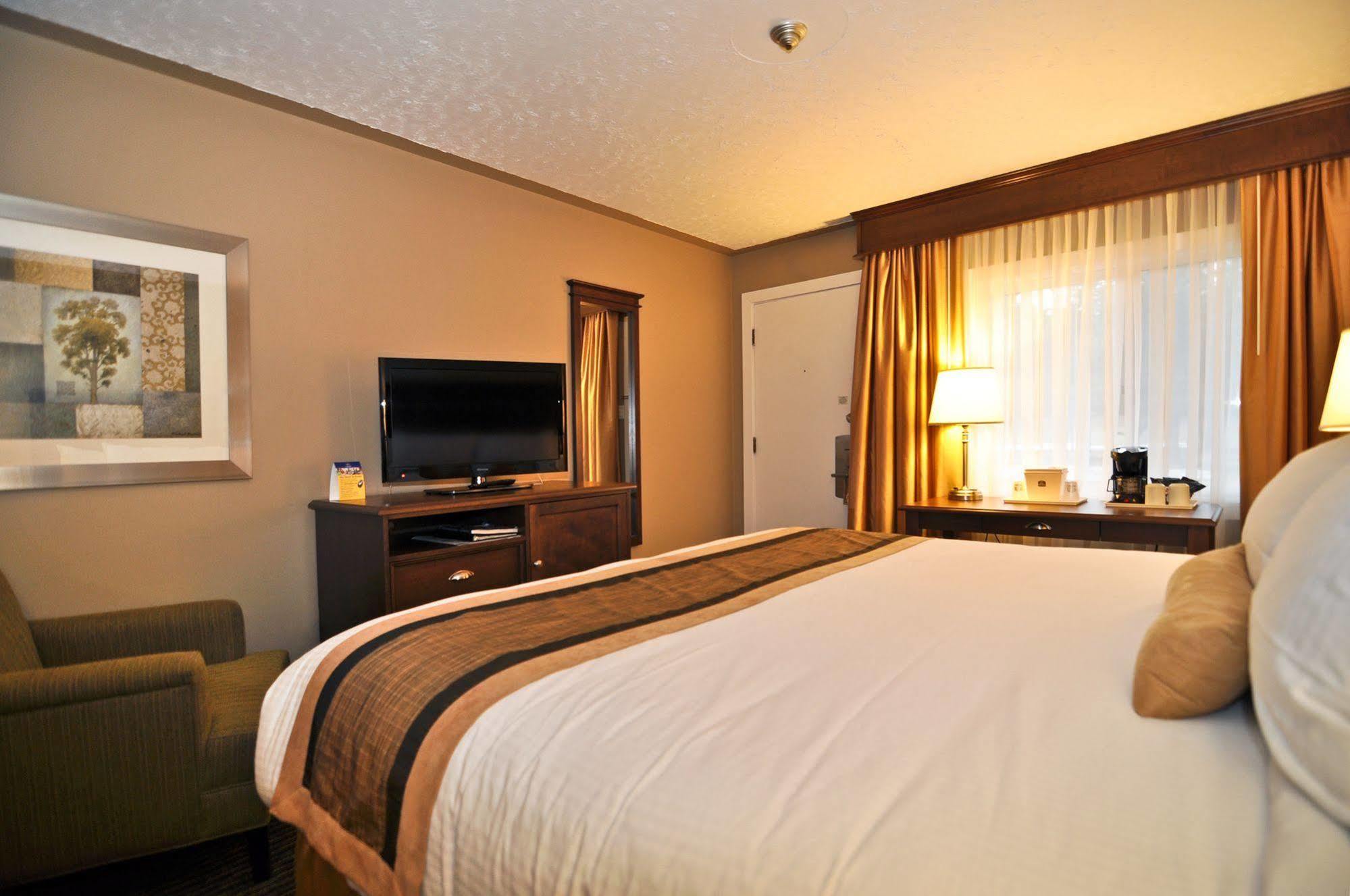 Aurora Inn Kingston Quarto foto